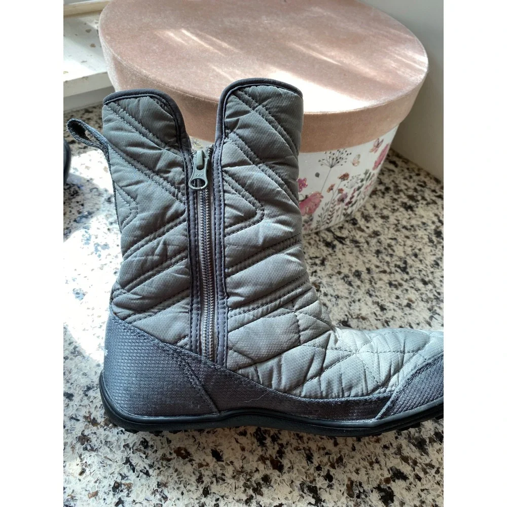 Columbia Minx Mid III Kids 4 Gray Exc Waterproof Omni-Heat Boots Winter Utility